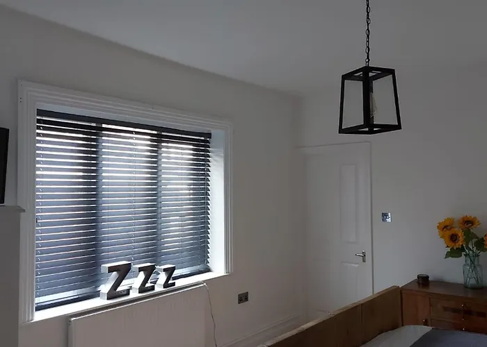 Superking Size City Centre En-Suite Room + Parking